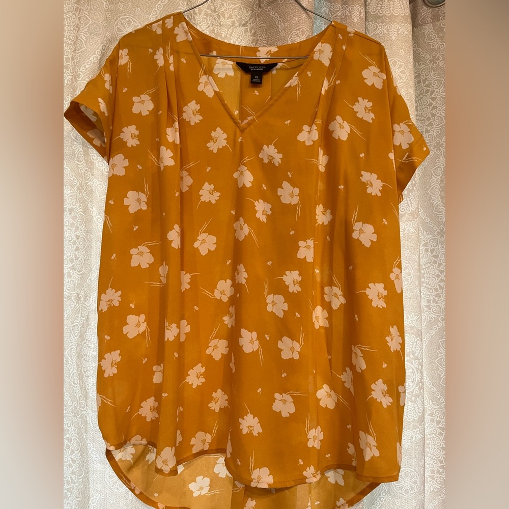 Vera Wang blouse